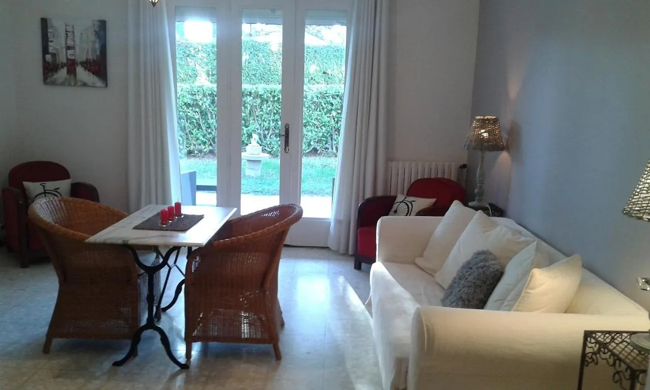 오브나 Domaine De Lazuel B&B